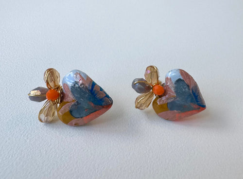 Chiki studs