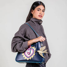 El Corazón Shoulder Bag