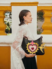 El Corazón Shoulder Bag