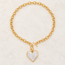 Corazón de Luna Necklace