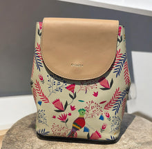Quetzal Bagpack