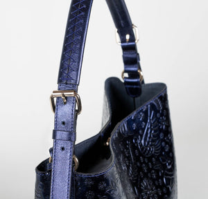 Hobo Liebre Azul Bag