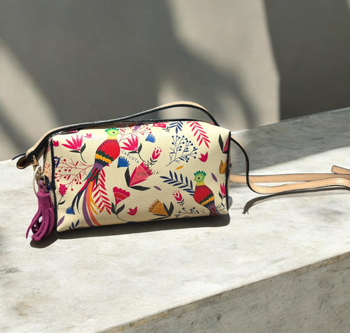 Quetzal mini crossbody