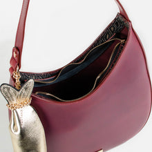 Pescado Shoulder Bag