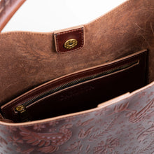 Liebre Hobo Bag